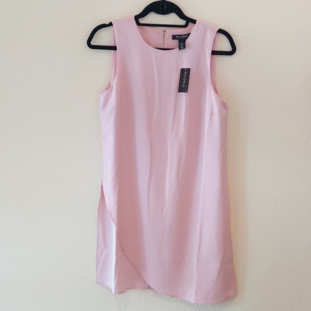 White House Black Market NWT long top. 6